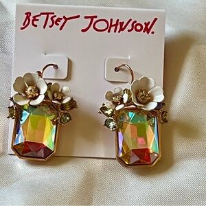 Betsey Johnson Gold Earrings Elegant Jewelry